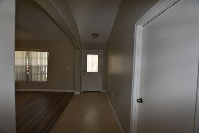 Building Photo - 2961 Settlers Trail