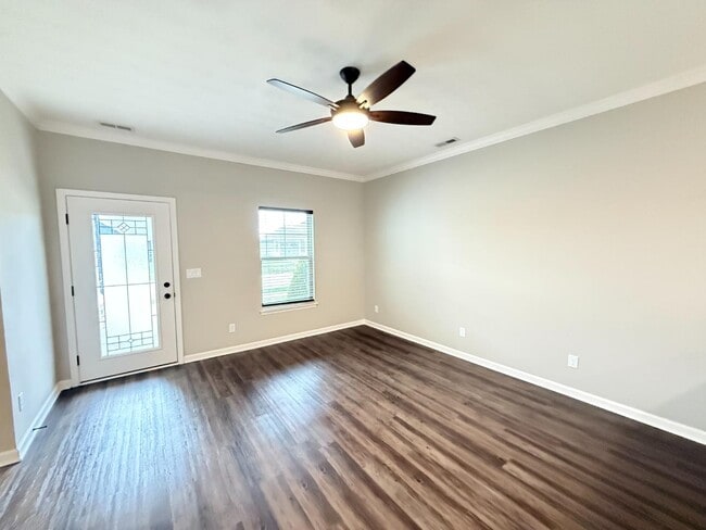 Building Photo - 3921 Bird Song Way