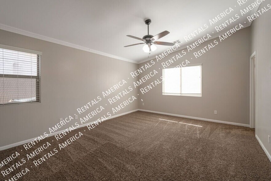 Building Photo - 2739 W Kristina Ave