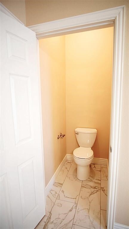 Building Photo - 4215 Sand Terrace Dr