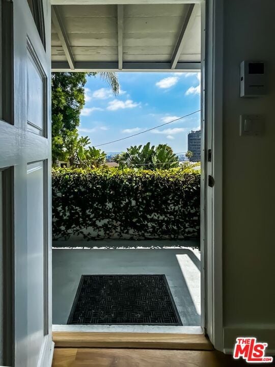 Building Photo - 1233 Ozeta Terrace