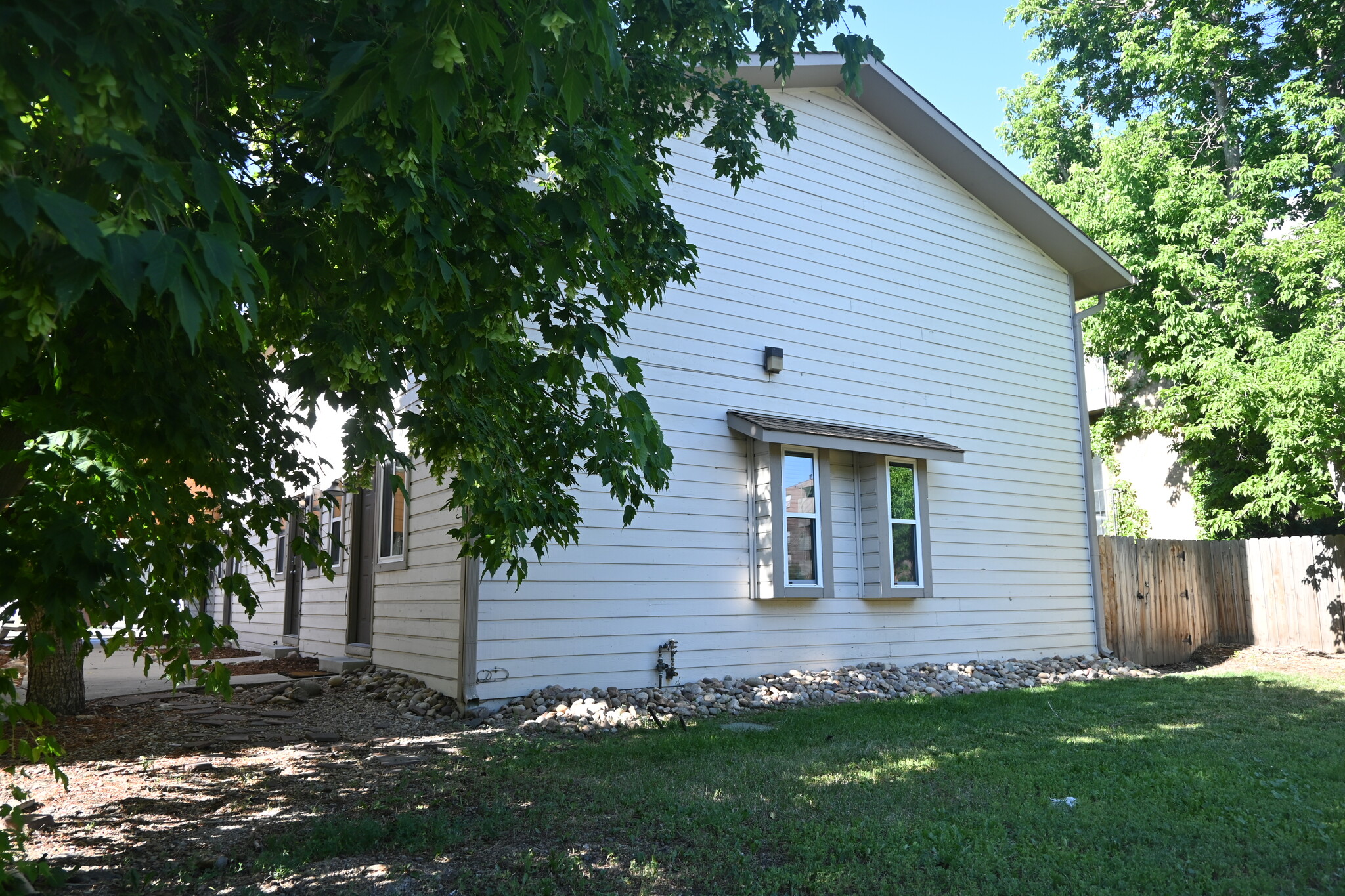 Building Photo - 2238 Canyon Blvd