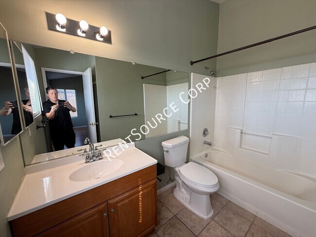 Building Photo - 42803 Fanchon Ave