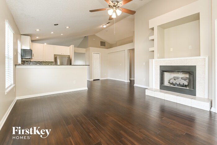 Building Photo - 12285 Gehrig Dr