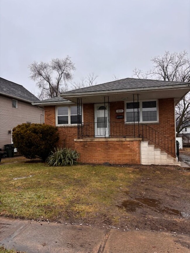 Primary Photo - Charming 3 Bedroom 1 Bath Brick Ranch Home.