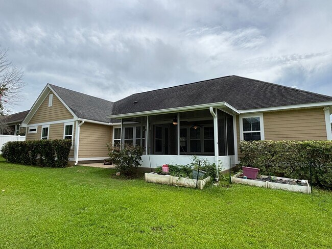 Building Photo - Charming 3-Bedroom Home in Southwood – Spa...