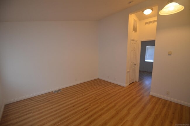 Building Photo - 3836 43rd St