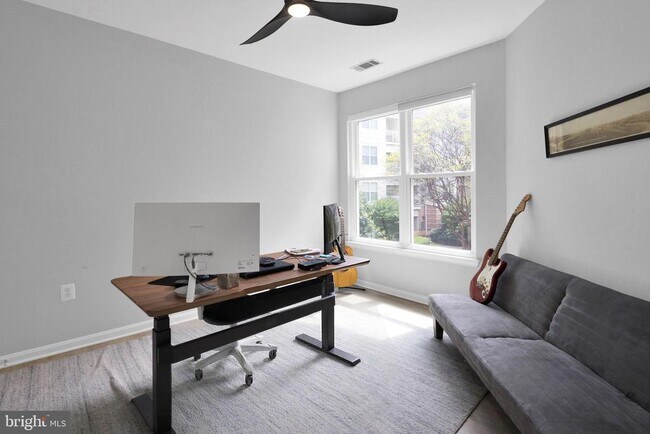 Building Photo - 9480 Virginia Center Blvd