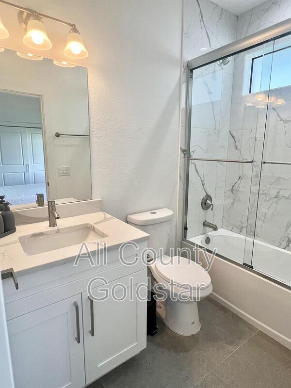 Building Photo - 57 Broadmoor Ln