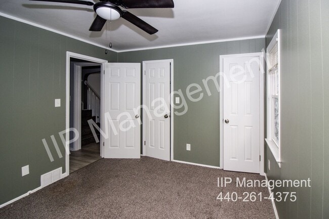 Building Photo - 4086 Hinsdale Rd