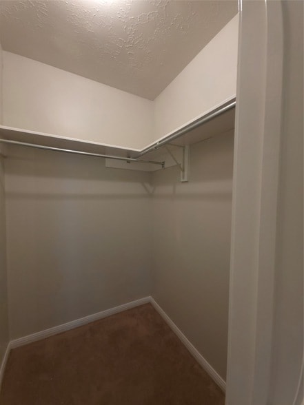 Building Photo - 12830 Careywood Dr