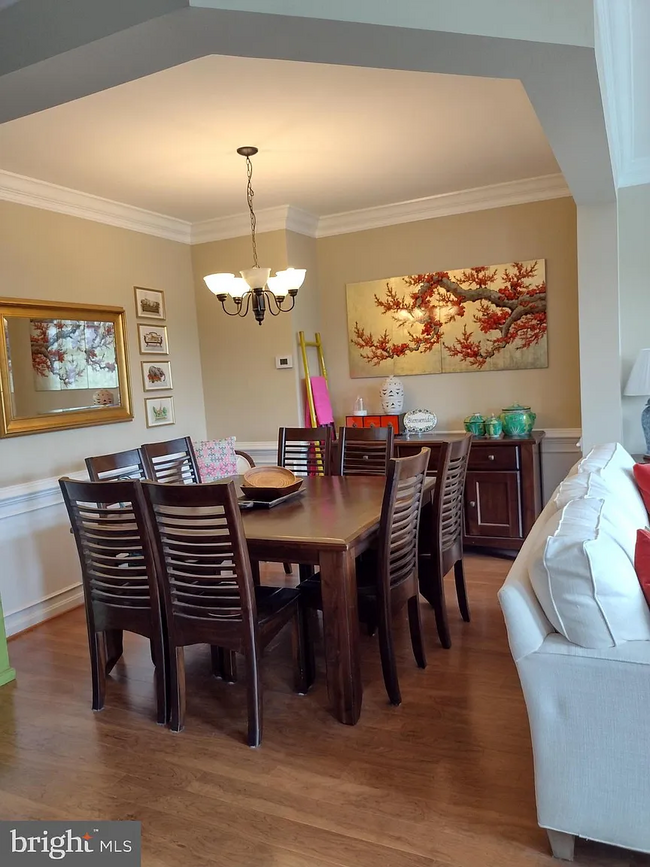 Dining Room - 44315 Rowley Ter