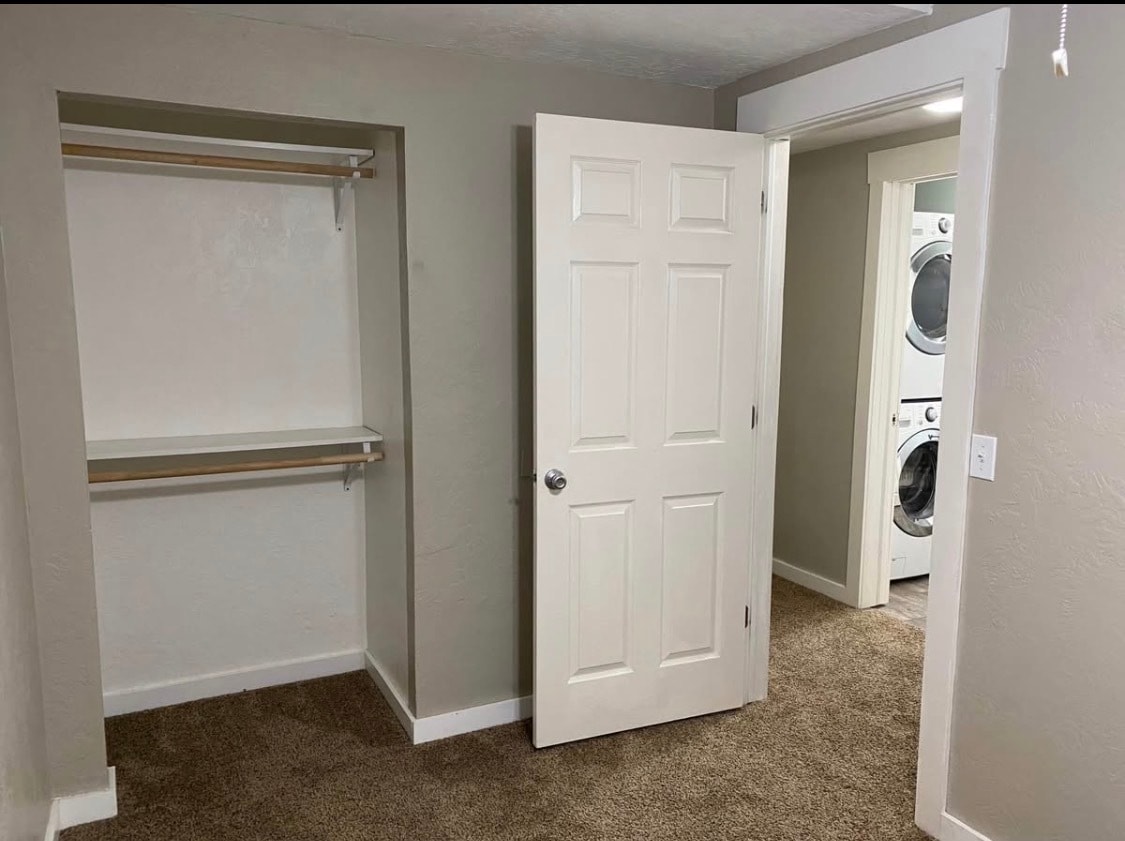 Building Photo - 4775 Home Run Aly