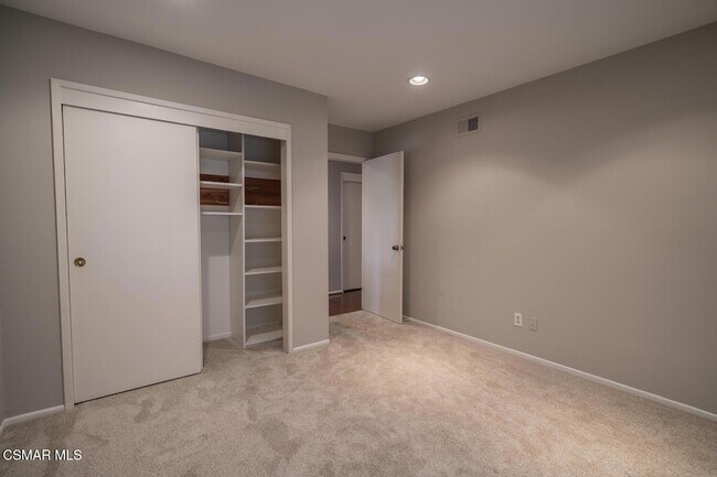 Building Photo - 3065 Starling Ave