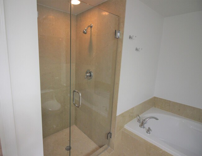 Building Photo - 350 N Federal Hwy