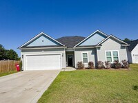 Building Photo - Coming soon! 3 Bedroom 2 Bathroom