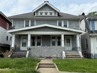 Building Photo - 1105 Virginia St