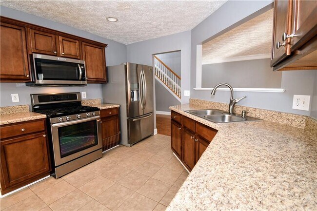Building Photo - 273 Carrington Way