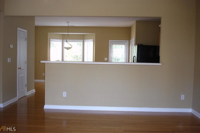 Building Photo - 160 Madeline Ct