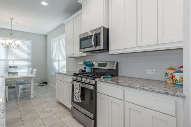 Building Photo - MOVE-IN SPECIAL! This beautiful home, located in the desirable EMS-ISD is what you've been lookin...