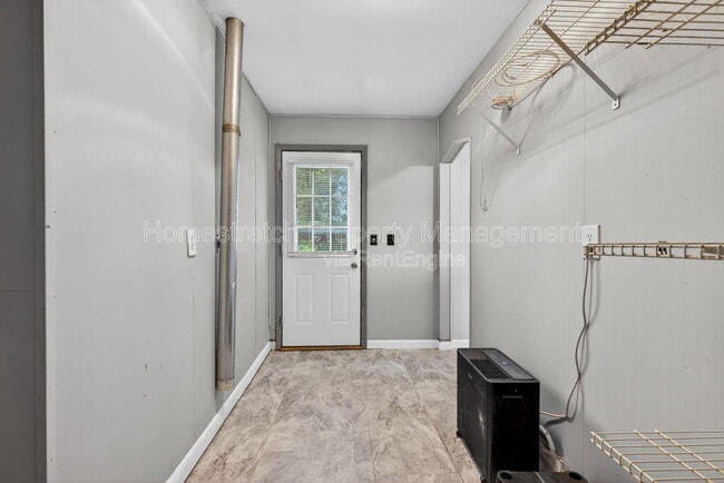 Building Photo - 410 McKinley Ave