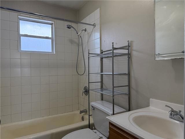 Building Photo - 1620 Pauger St