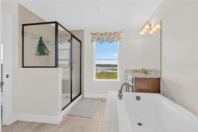 Building Photo - 9009 Palm Key Ave