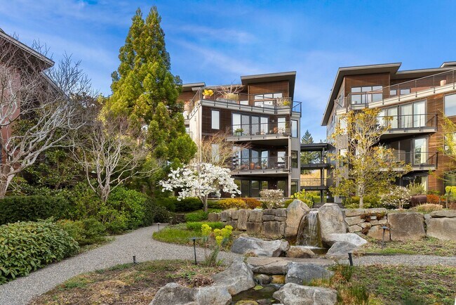 Building Photo - 610 NE Vineyard Ln