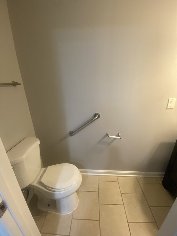 Building Photo - 1105 N Collington Ave