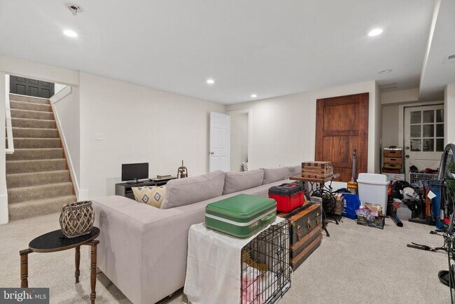 Building Photo - 14827 Old Frederick Rd