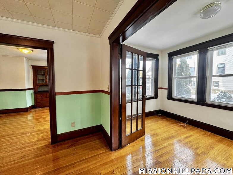 Building Photo - 155-157 Hillside St.