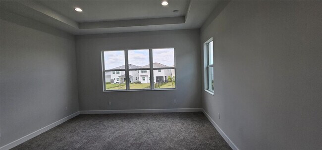 Building Photo - 5461 Empire Dr