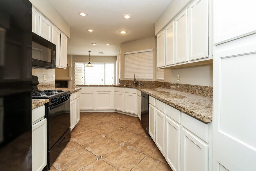 Building Photo - 4943 Monte Del Sol Ln