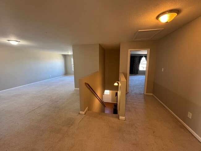 Building Photo - Your New Home for the Holidays—Tour Today!