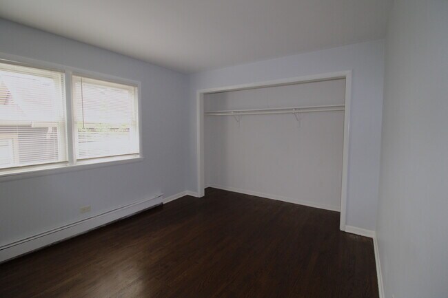 Building Photo - 1220 Marengo Ave