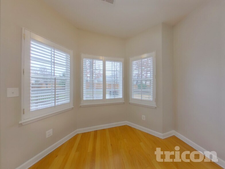 Building Photo - 8530 Delamere Ln