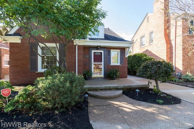 Building Photo - 1899 Hunt Club Dr