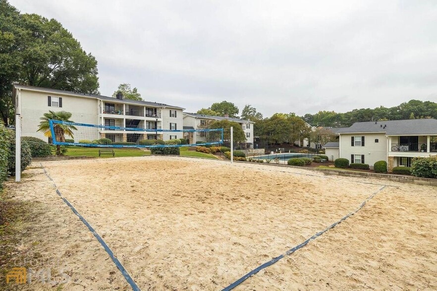 Volleyball Court - 1150 Collier Rd NW