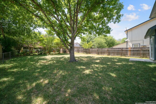 Building Photo - 12811 Hunting Bear