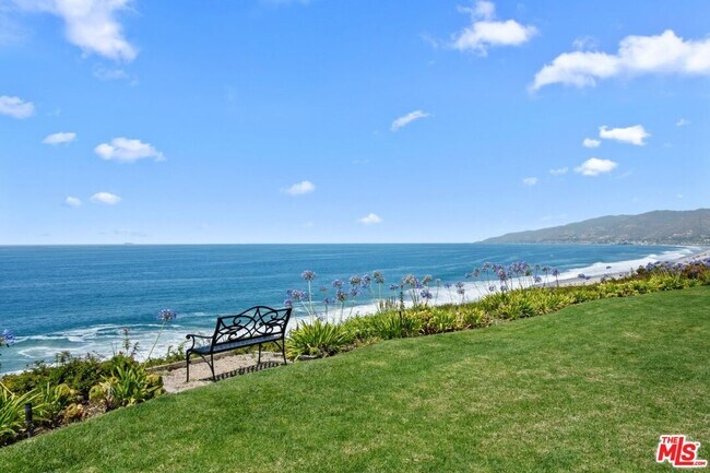 Building Photo - 29700 Zuma Bay Way