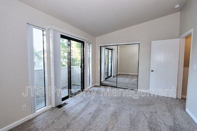 Building Photo - 5820 Alorn Ln