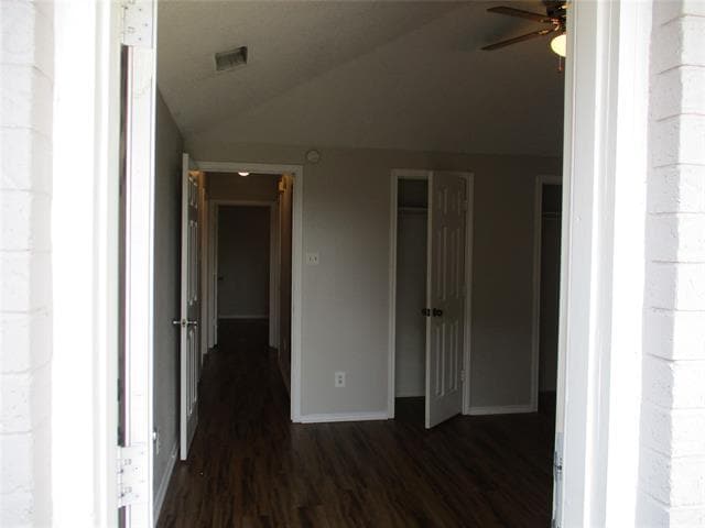 Building Photo - 103 Dove Ln