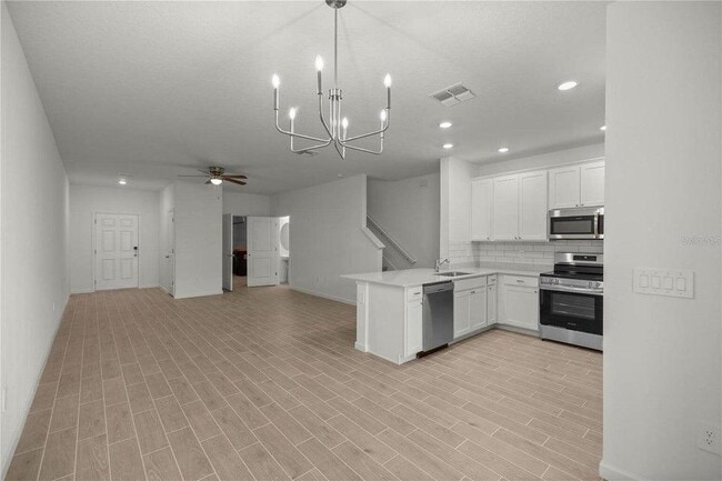 Building Photo - 3632 SE 37th Ct