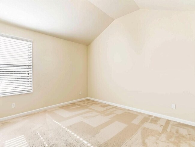 Building Photo - 1735 Labonte Pkwy