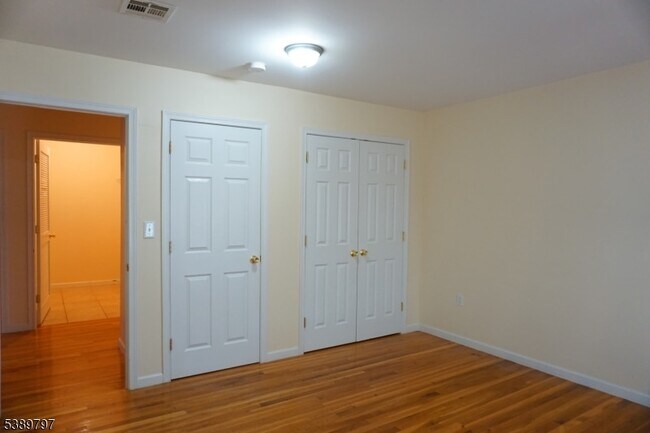Building Photo - 492 Irvine Turner Blvd