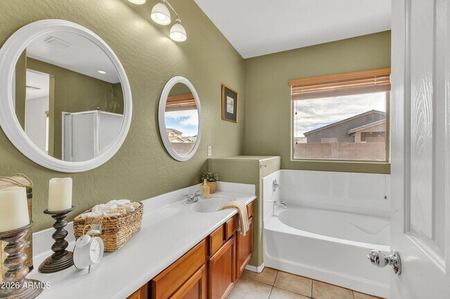 Building Photo - 45445 Gavilan Dr