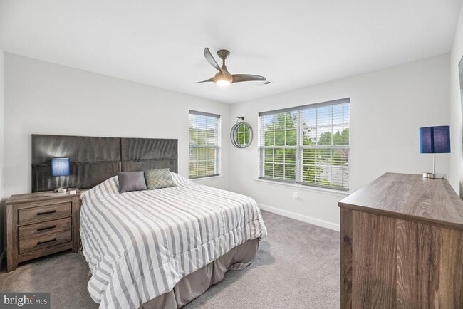 Building Photo - 10400 Del Ray Ct