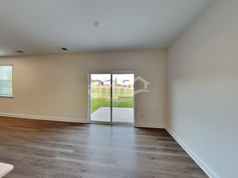 Building Photo - 3512 Lincoln Hts Ln