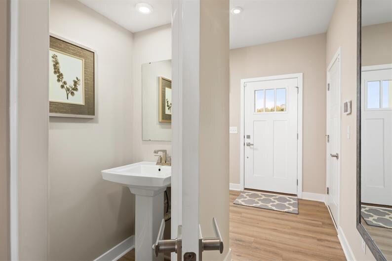 Building Photo - 402 Tree Of Heaven Way