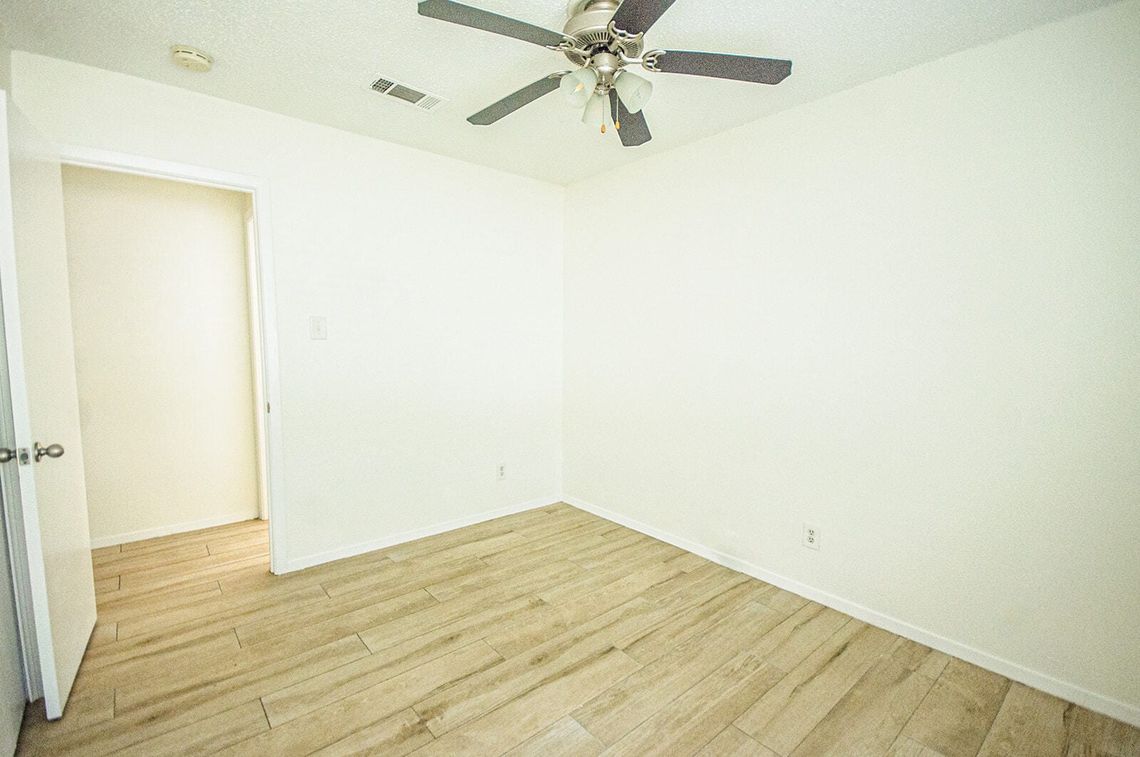 Building Photo - 6208 Glen Meadow Dr